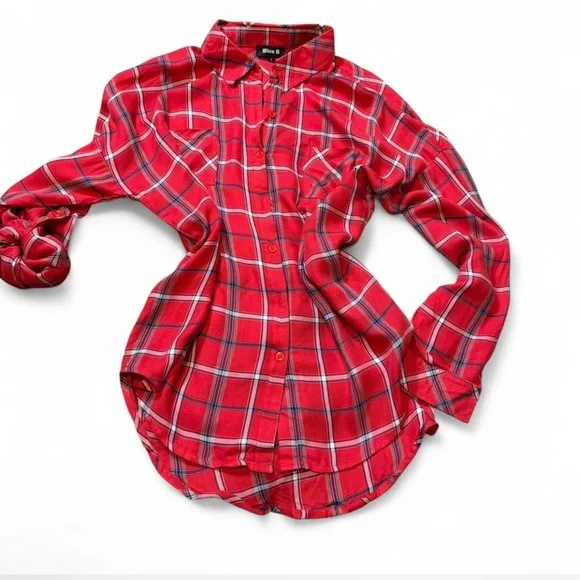 Button Down Plaid Top‎ - Picture 5 of 16